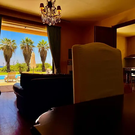 Palm Ammes Villa